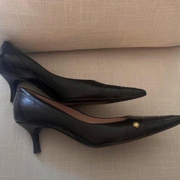 Authentic Chanel Kitten Heels - Picture 3 of 5